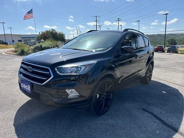 2018 Ford Escape SE in Black — front three-quarter view
