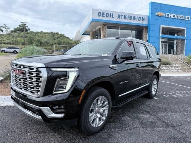 2025 GMC Yukon Denali in Onyx Black — front three-quarter view